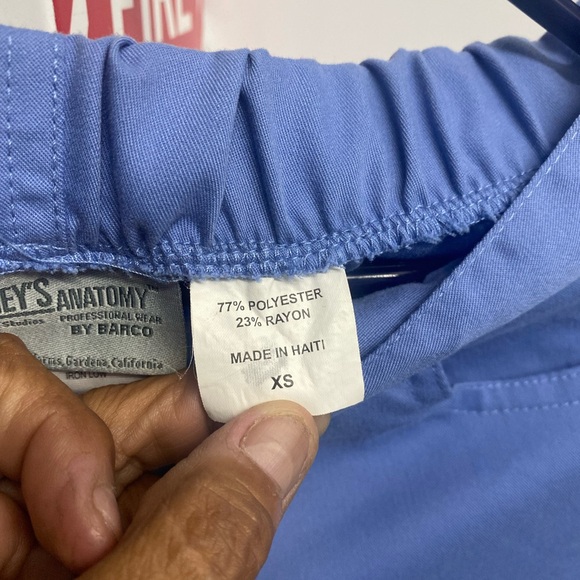 Scrubs By GREYS ANATOMY PROFESSIONAL WEAR BY BARGO - Picture 14 of 14
